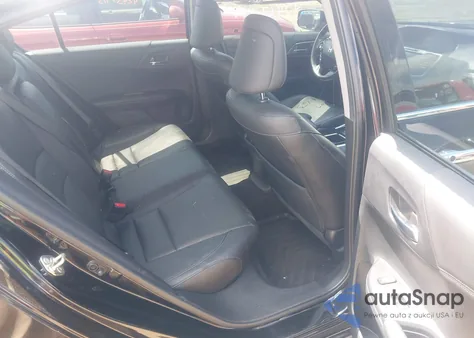 2017 Honda Accord Touring V6 z USA, uszkodzony, nr VIN 1HGCR3F90HA030200